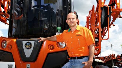 Receita: R$ 938,6 milhões Posição no ranking: 145o Setor de atuação: máquinas agrícolas Principal feito: manter os investimentos em desenvolvimento e pesquisa e lançar novas máquinas Fernando Gonçalves, presidente da Máquinas Agrícolas Jacto