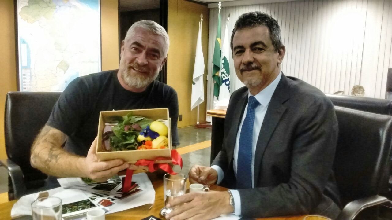 Instituto ATÁ convida Embrapa para ser parceira do projeto Fruto Instituto ATÁ convida Embrapa para ser parceira do projeto Fruto
