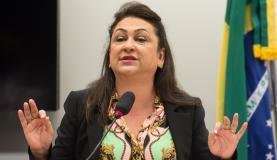 Kátia Abreu diz que acordo Mercosul/UE pode avançar no segundo semestre Kátia Abreu diz que acordo Mercosul/UE pode avançar no segundo semestre