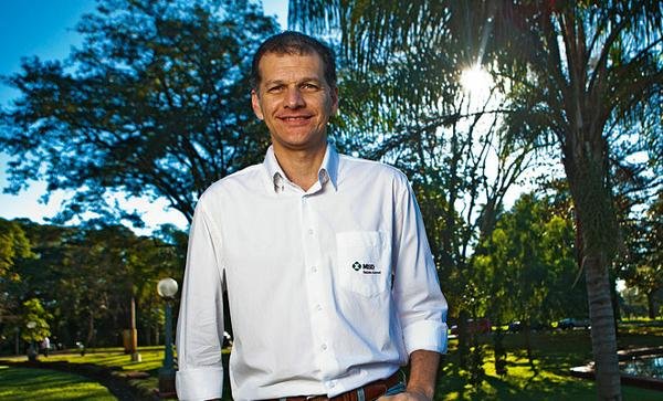“A universidade corporativa transcende a própria empresa” “A universidade corporativa transcende a própria empresa”