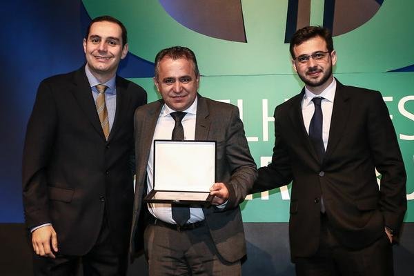 JBS é campeã no prêmio AS MELHORES DA DINHEIRO RURAL JBS é campeã no prêmio AS MELHORES DA DINHEIRO RURAL