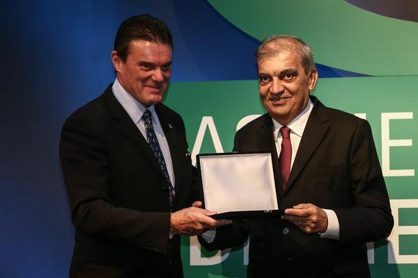 Klabin é a vencedora na categoria Papel e Celulose Klabin é a vencedora na categoria Papel e Celulose