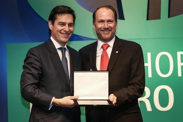 Bayer CropScience vence por sua gestão corporativa Bayer CropScience vence por sua gestão corporativa