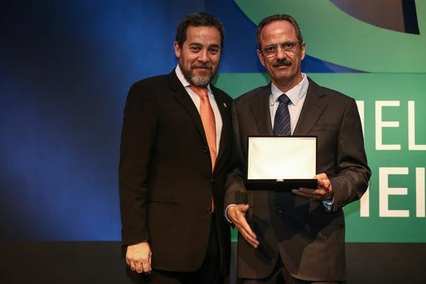 Cenibra vence na categoria gestão corporativa Cenibra vence na categoria gestão corporativa
