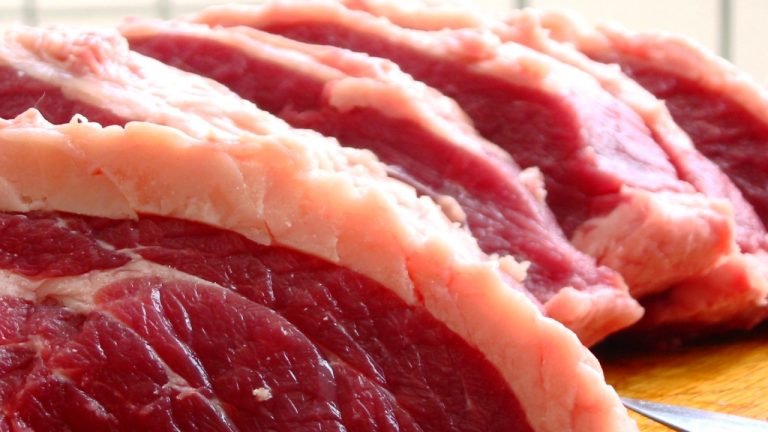 Novos mercados impulsionam exportações do Brasil no 1º bimestre, diz Abrafrigo Novos mercados impulsionam exportações do Brasil no 1º bimestre, diz Abrafrigo
