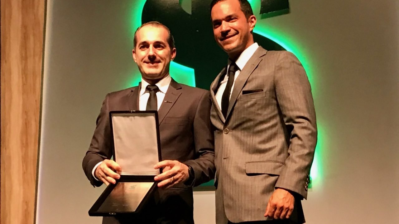 Jacto é a campeã em Máquinas em Implementos Agrícolas Jacto é a campeã em Máquinas em Implementos Agrícolas
