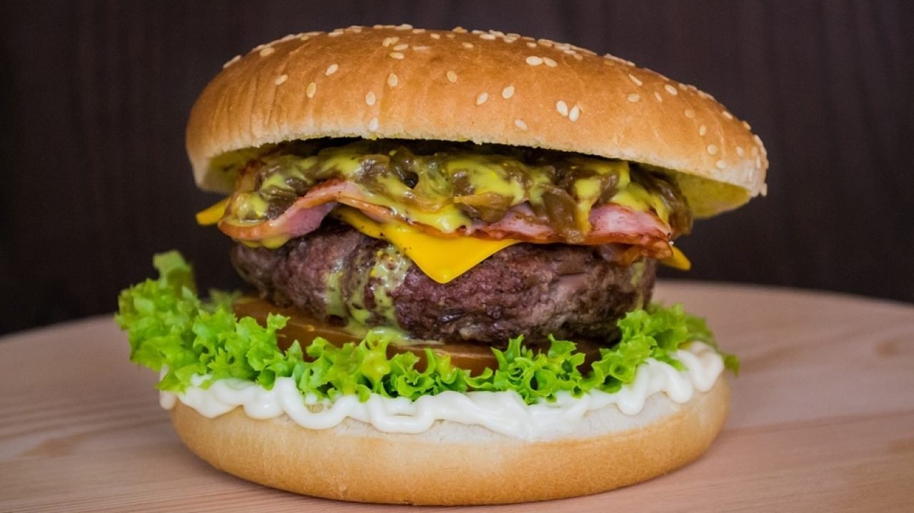 Marfrig fecha acordo com adm e produzirá Hambúrguer Vegetal no Brasil Marfrig fecha acordo com adm e produzirá Hambúrguer Vegetal no Brasil