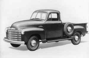 Lançada em 1947, a Chevrolet 3100 americana serviu de base para a primeira picape Chevrolet brasileira